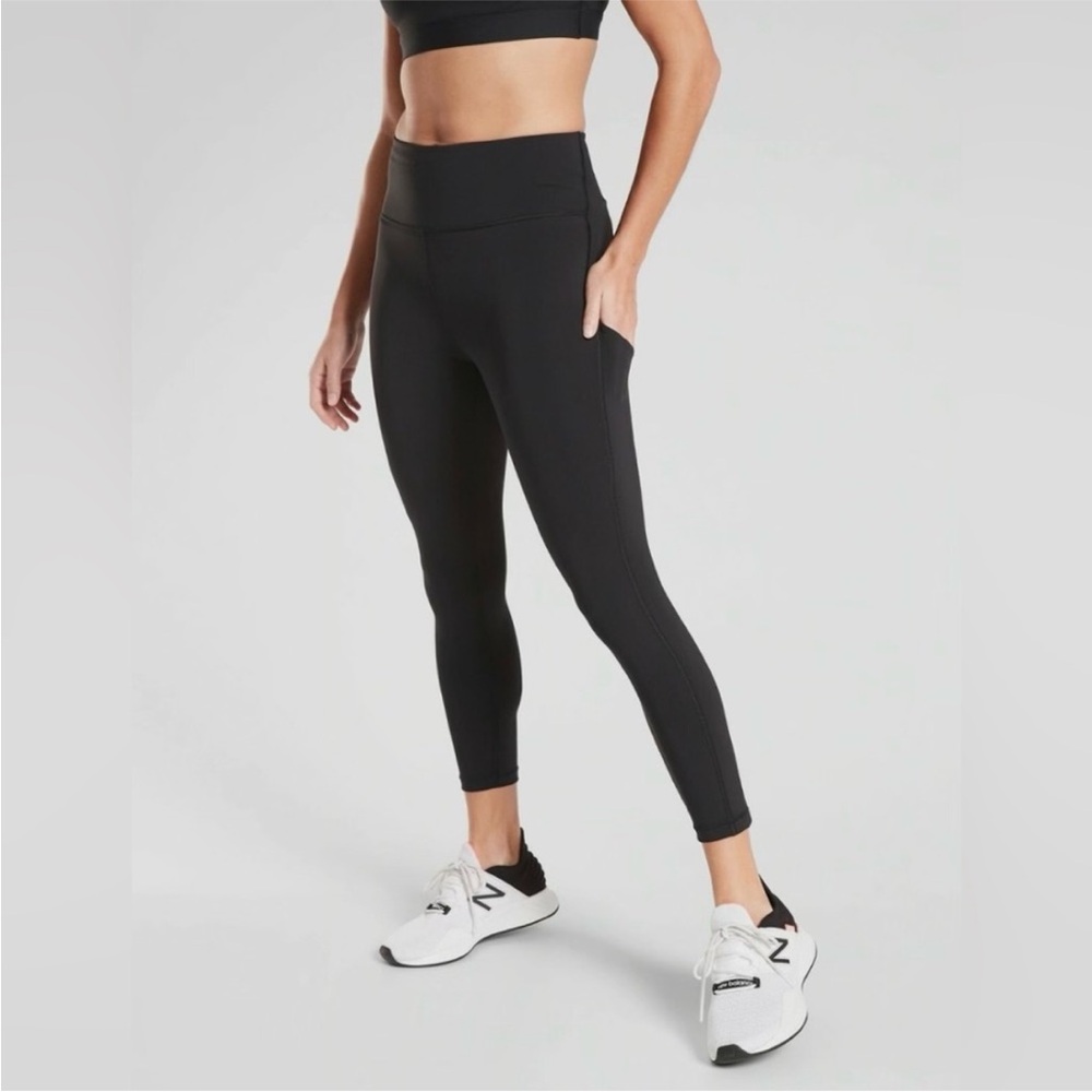 Athleta Legging Women’s Ultimate Stash Black Leggings | Size Small, 24” Inseam
